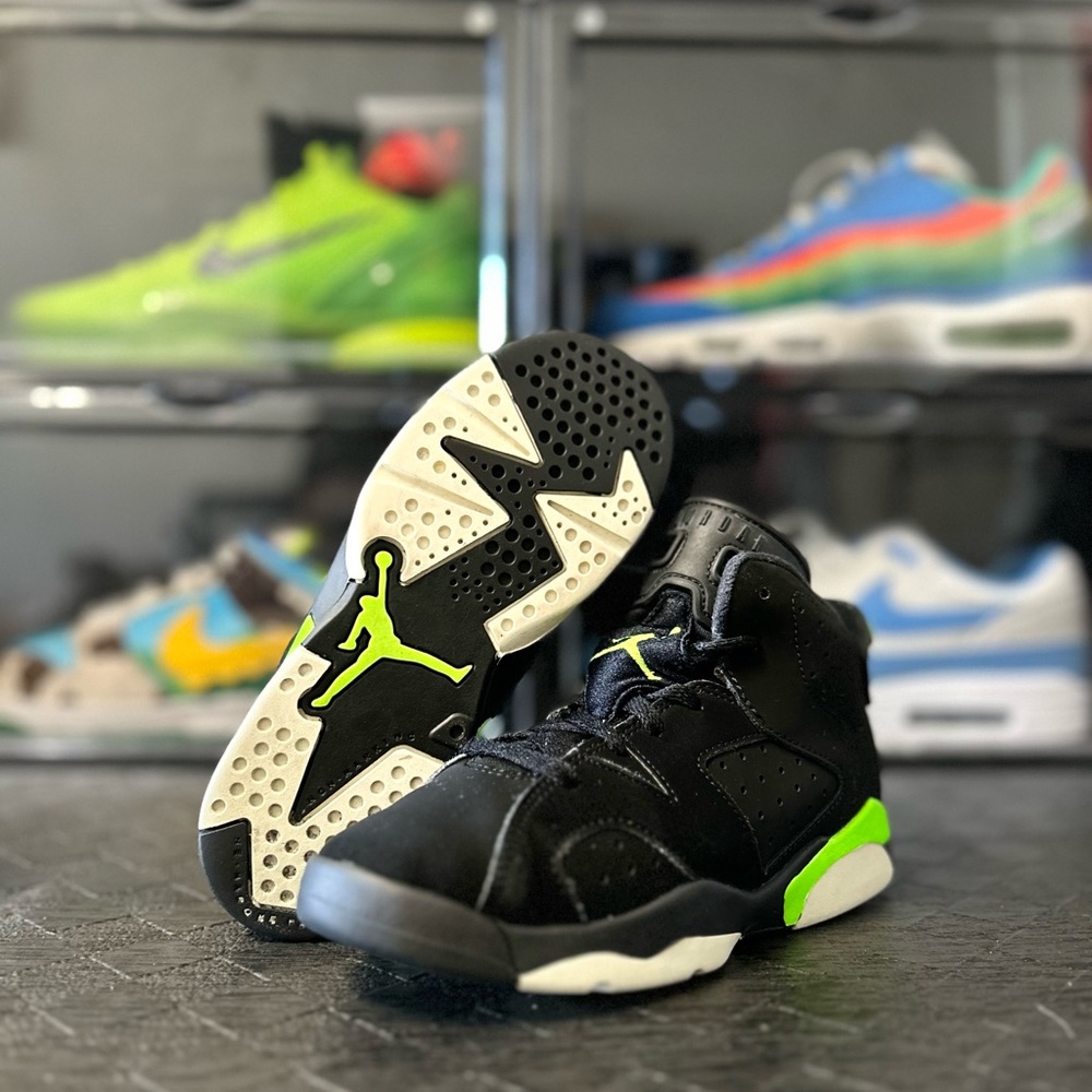 AJ 6 Retro “Electric Green”